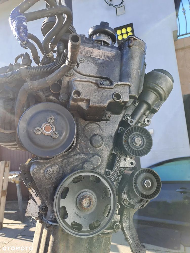 Volkswagen Golf V 1.6 FSi 115KM silnik kompletny kod BAG BLF BLP - 11