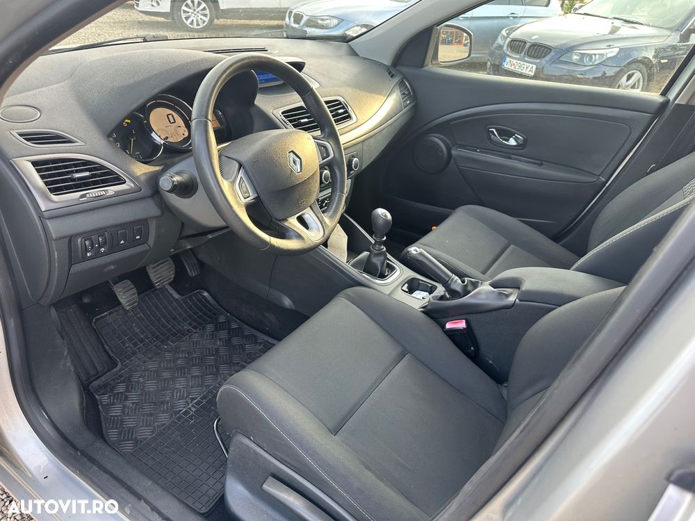 Renault Megane 1.5 dCi Dynamique - 10
