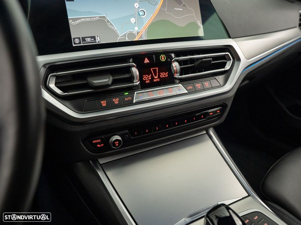 BMW 330 e Pack M Auto - 30