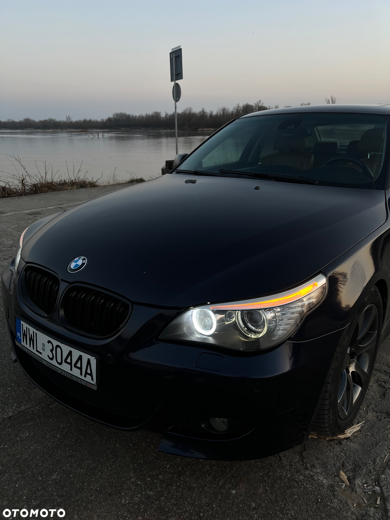 BMW Seria 5 535i - 12