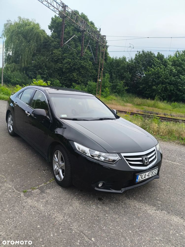 Honda Accord 2.0 Lifestyle - 2