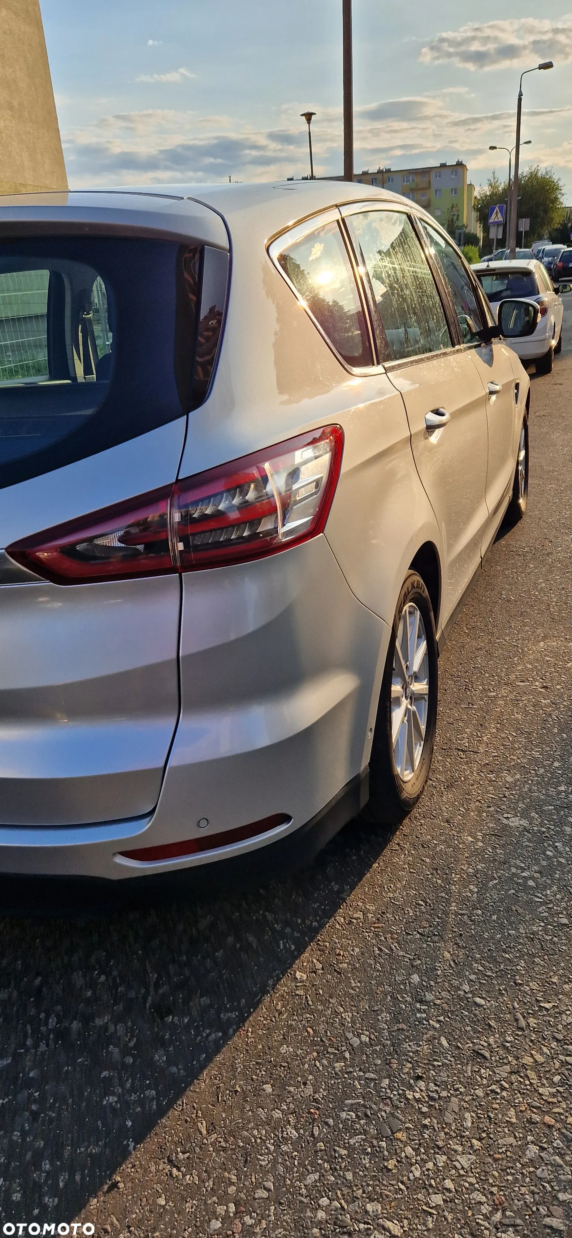 Ford S-Max 2.0 TDCi Titanium PowerShift - 11