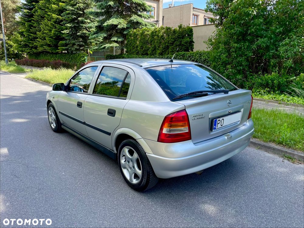 Opel Astra - 6