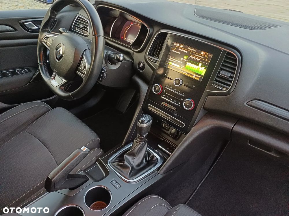 Renault Megane 1.5 Blue dCi Intens - 20