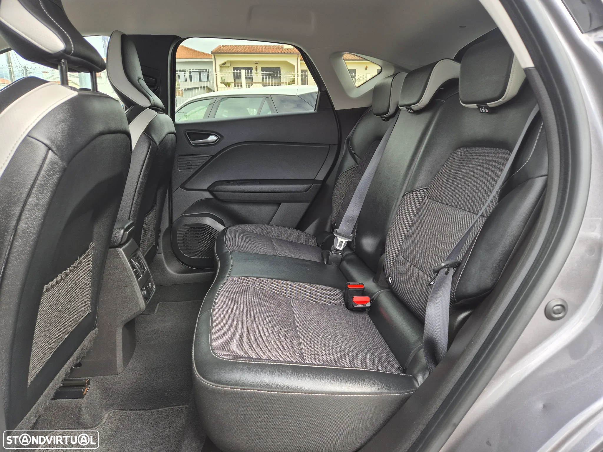 Renault Captur 1.0 TCe Intens - 7