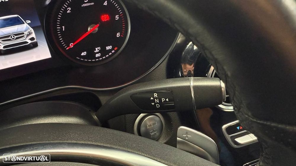 Mercedes-Benz GLC 250 d Coupé AMG Line 4-Matic - 24