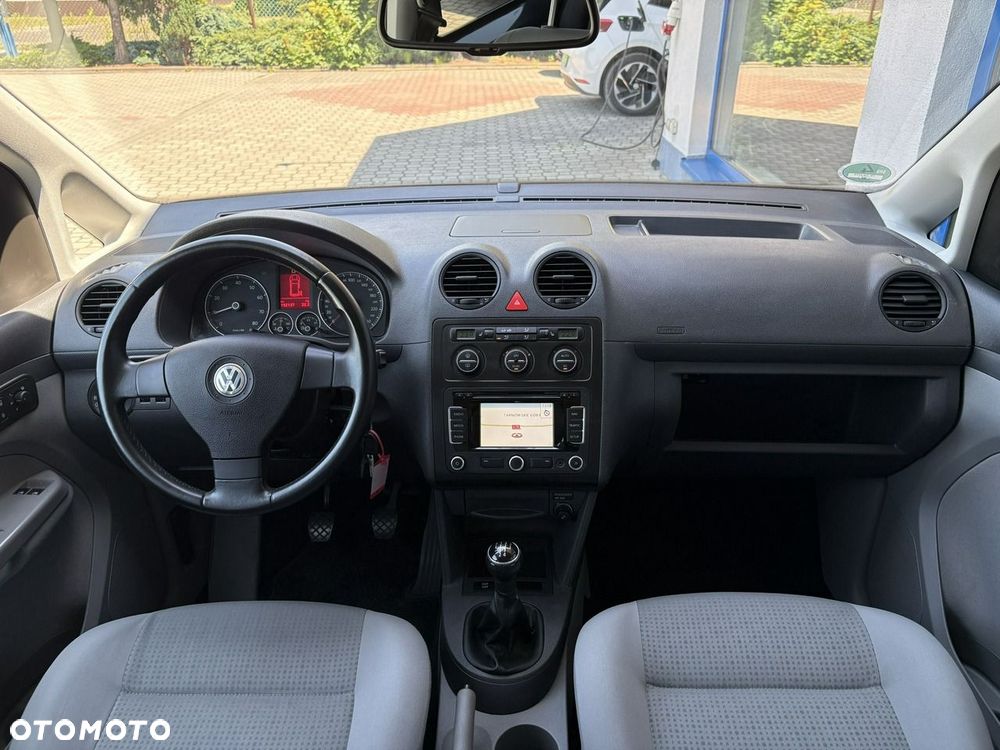 Volkswagen Caddy - 9
