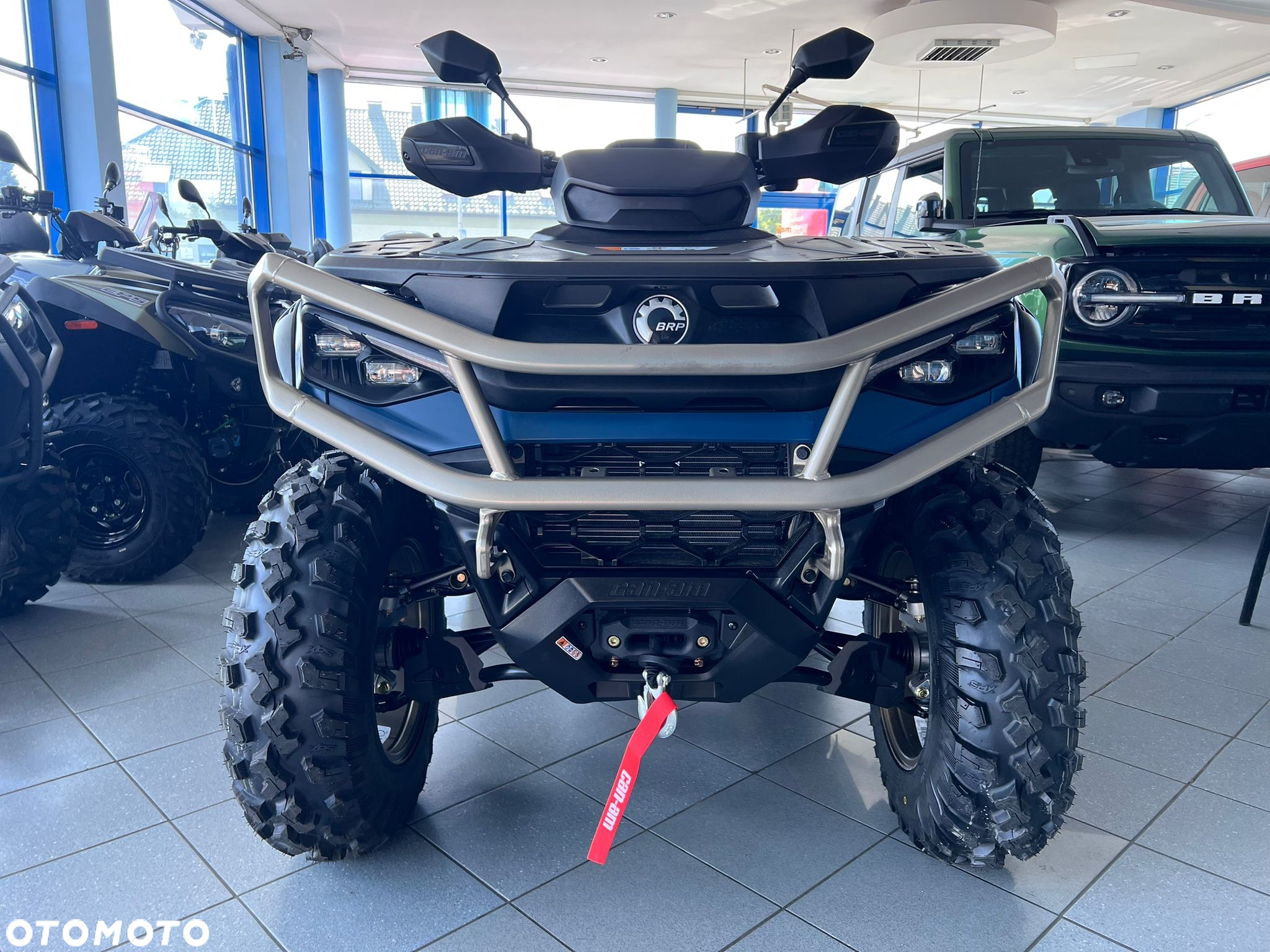 Can-Am Outlander Max - 4