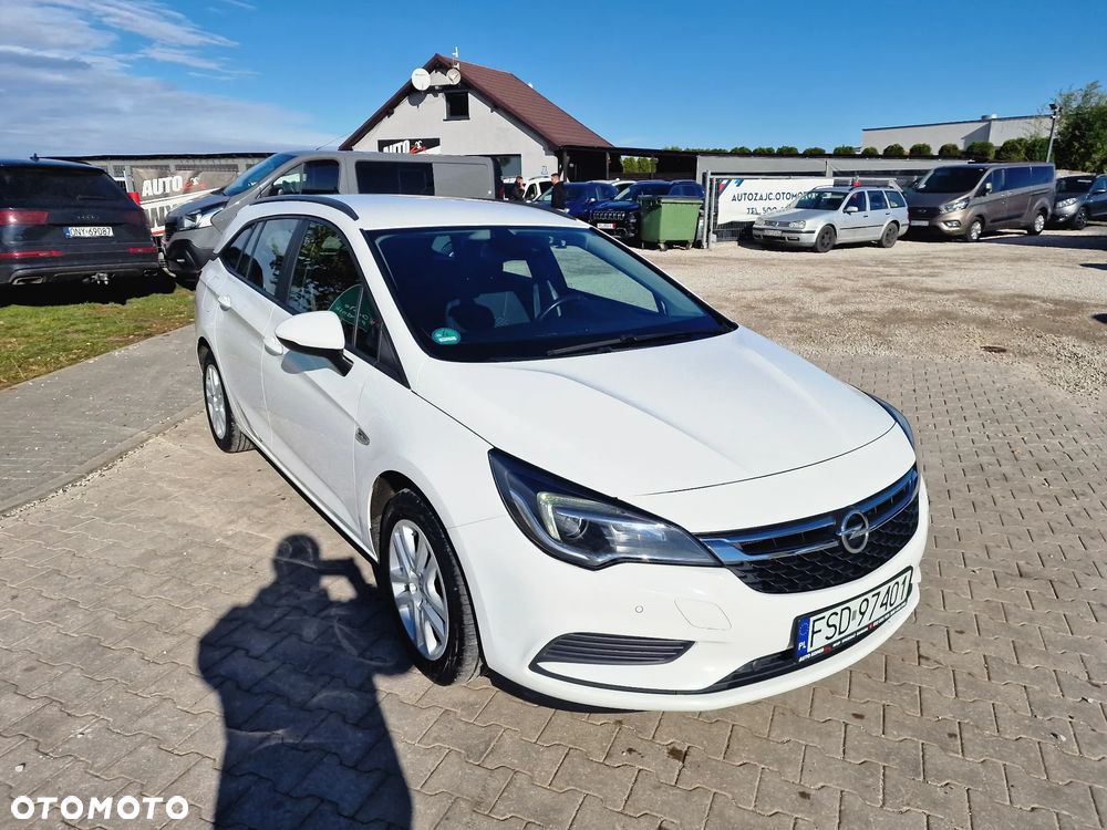 Opel Astra 1.6 CDTI DPF ecoFLEX TourerStart/Stop Style - 6