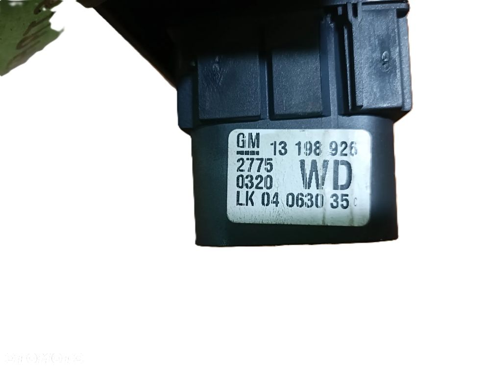 OPEL ASTRA H 04-14 r. WŁĄCZNIK PRZEŁĄCZNIK ŚWIATEŁ 13198926 + - 5