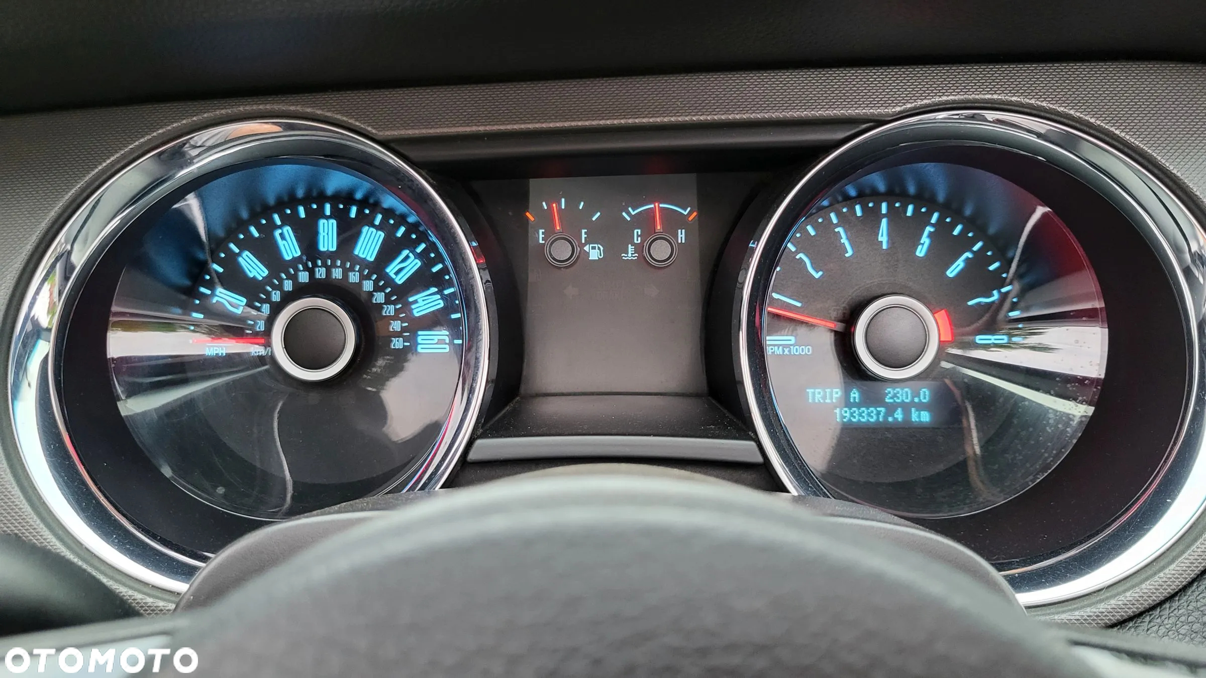 Ford Mustang 3.7 V6 - 17