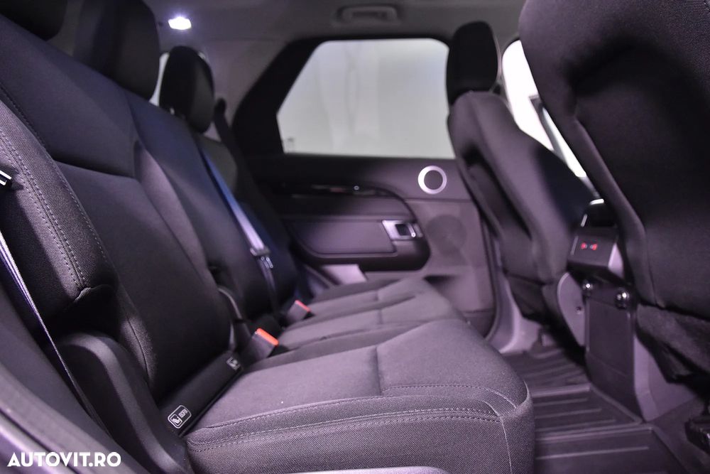 Land Rover Discovery - 12