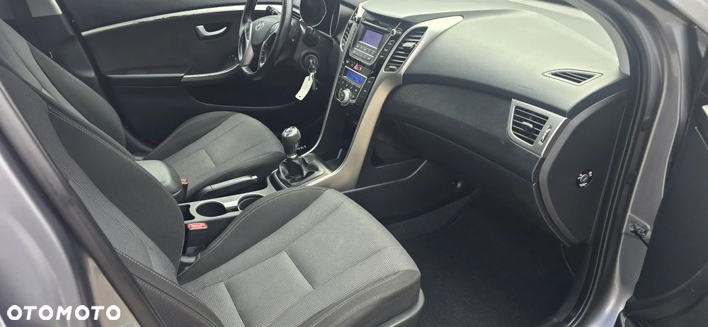 Hyundai i30 1.4 Style - 8