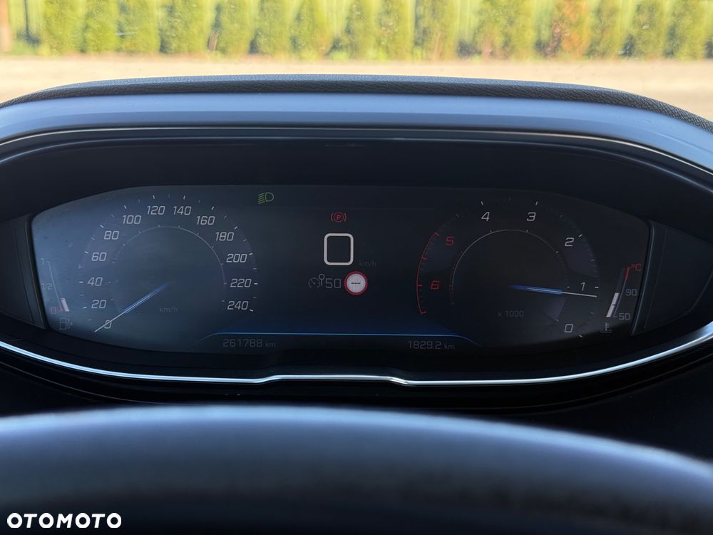 Peugeot 3008 - 34