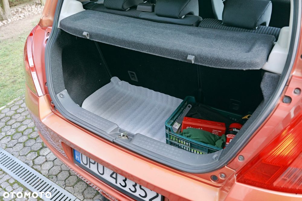 Suzuki Swift - 13