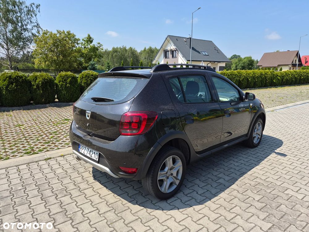 Dacia Sandero Stepway dCi 90 (S&S) Essential - 5
