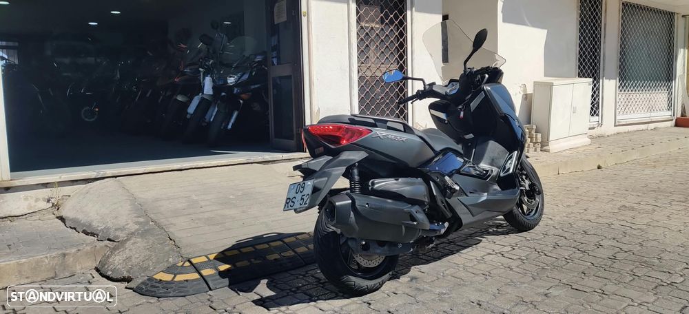 Yamaha X-Max 400 - 10