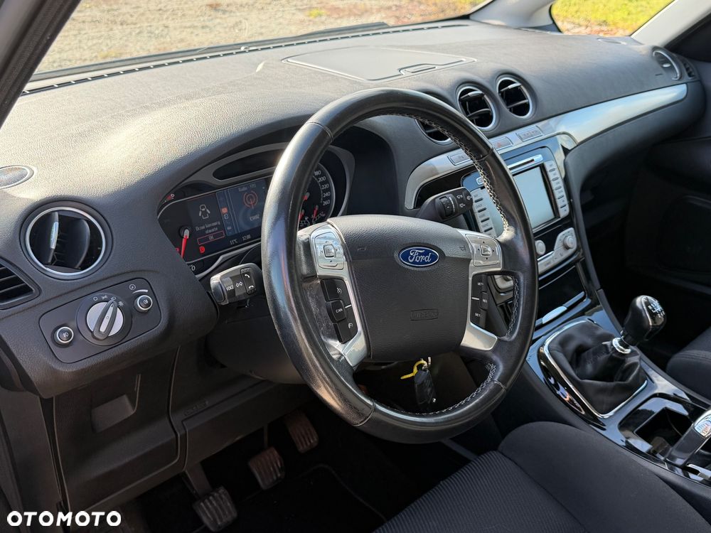 Ford S-Max 2.0 TDCi Titanium - 14