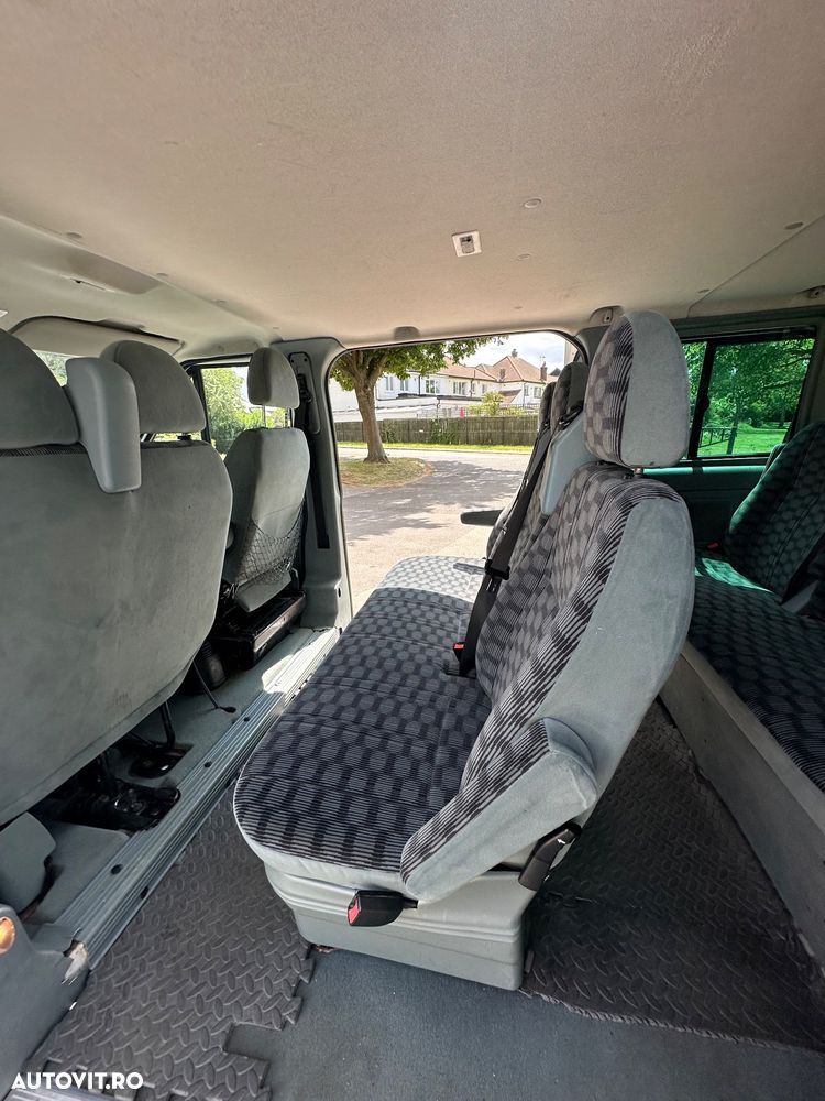 Ford Transit Turneo - 9