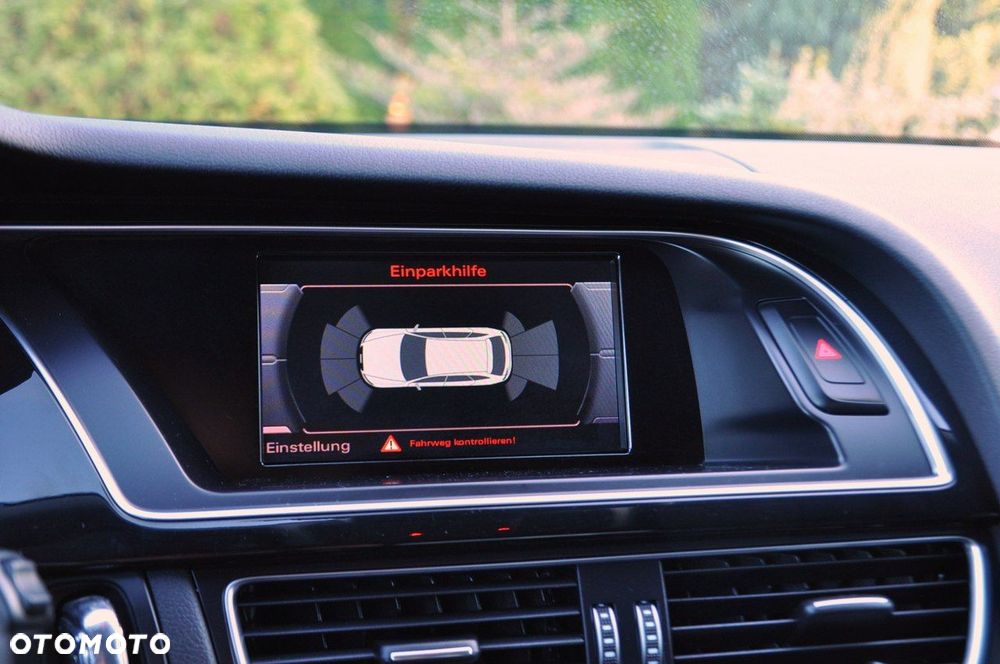 Audi A4 Avant - 32