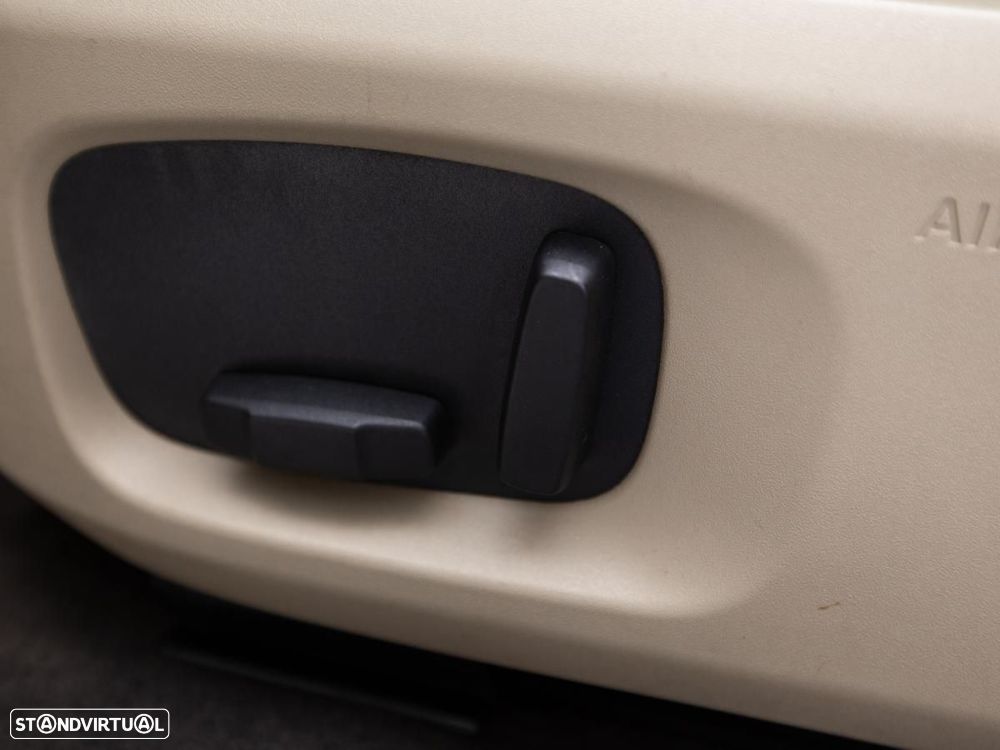 Land Rover Range Rover Evoque - 18