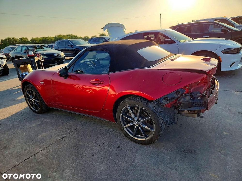 Mazda MX-5 SKYACTIV-G 184 Signature - 6