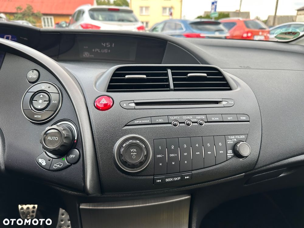 Honda Civic 1.4 GT Special Edition - 14