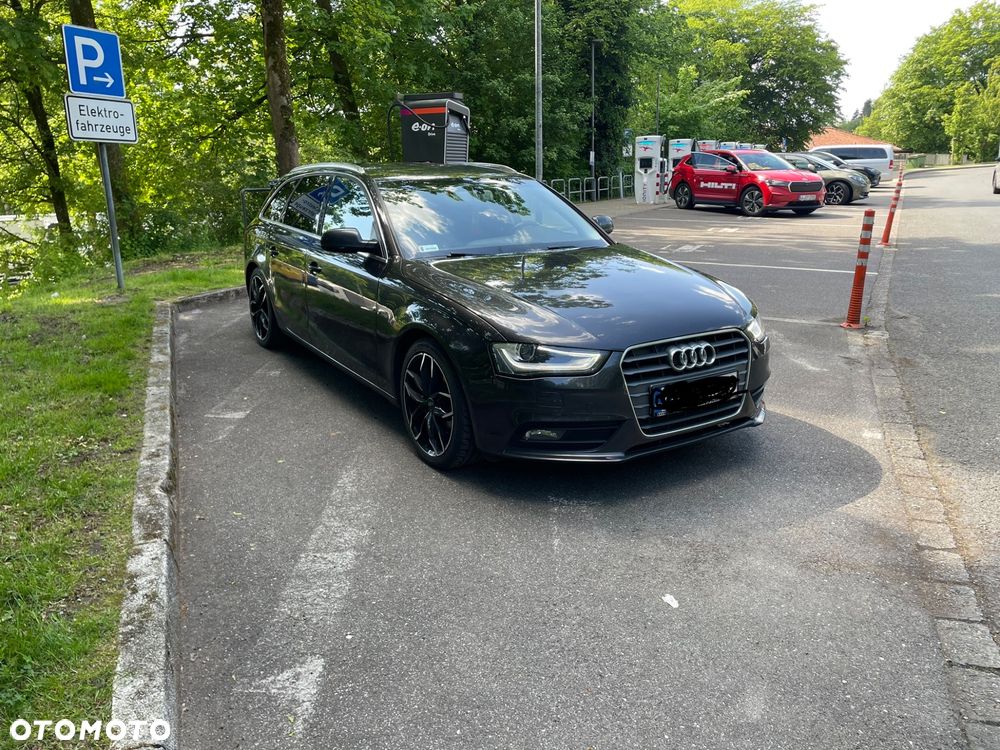 Audi A4 Avant - 4