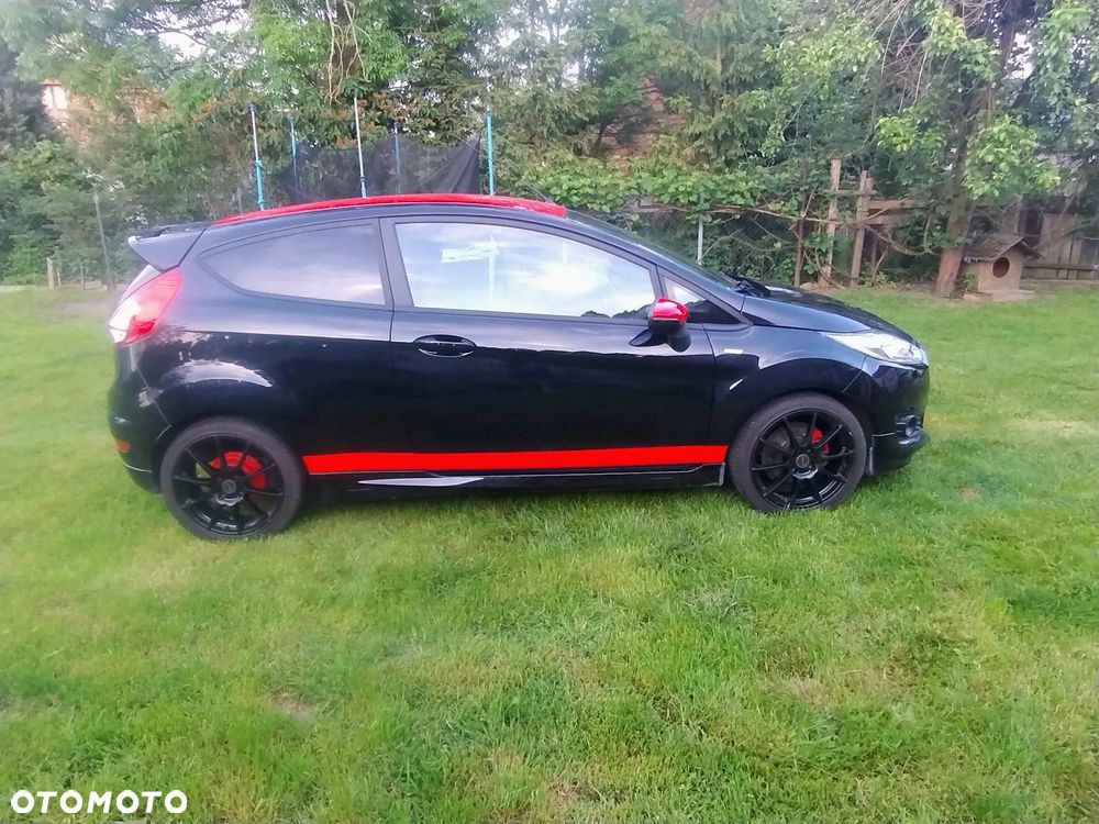 Ford Fiesta 1.0 EcoBoost STart-Stop ST-LINE - 4