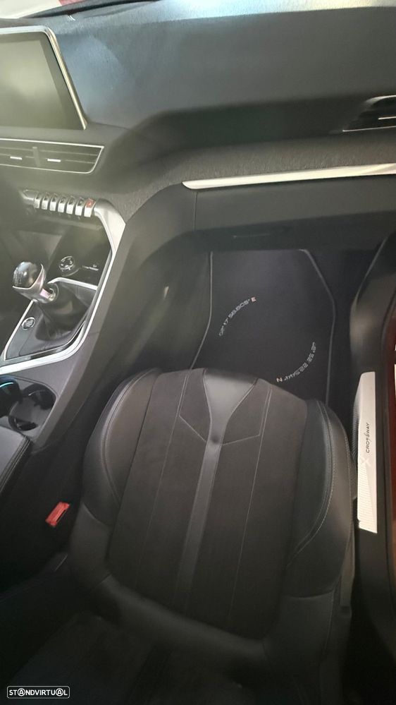 Peugeot 3008 PureTech 130 Stop & Start GPF Crossway - 10