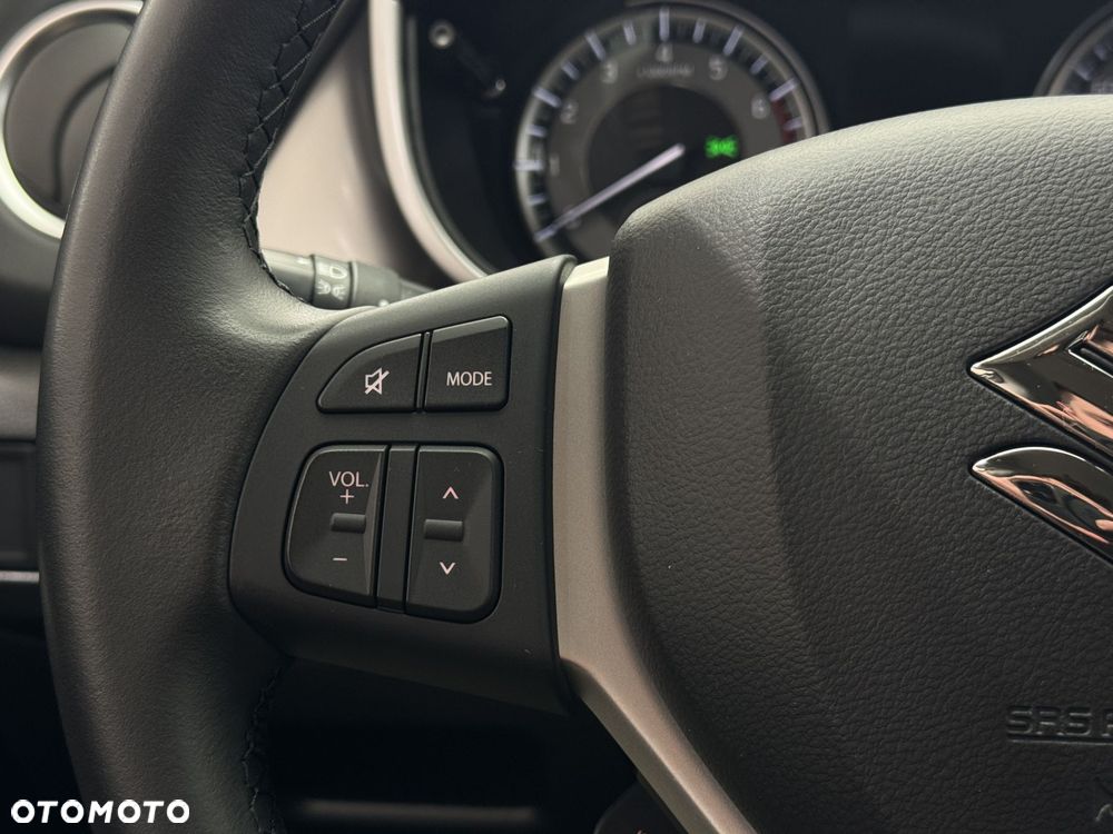 Suzuki Vitara - 22