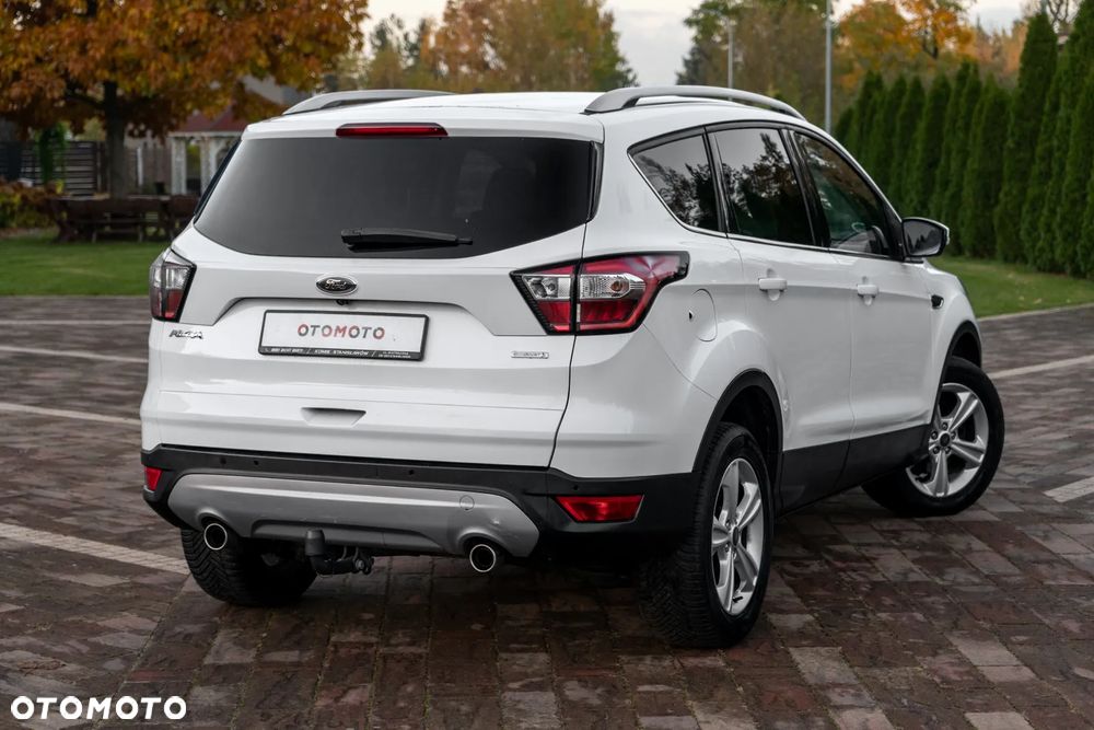 Ford Kuga - 9