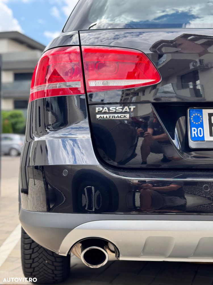 Volkswagen Passat Alltrack - 12