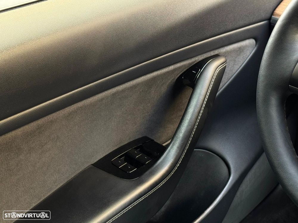 Tesla Model 3 Performance Dual Motor AWD - 44