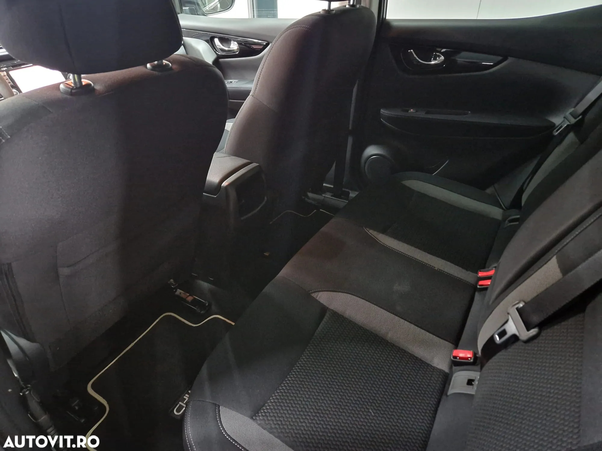 Nissan Qashqai 1.5 DCI DCT ACENTA - 20