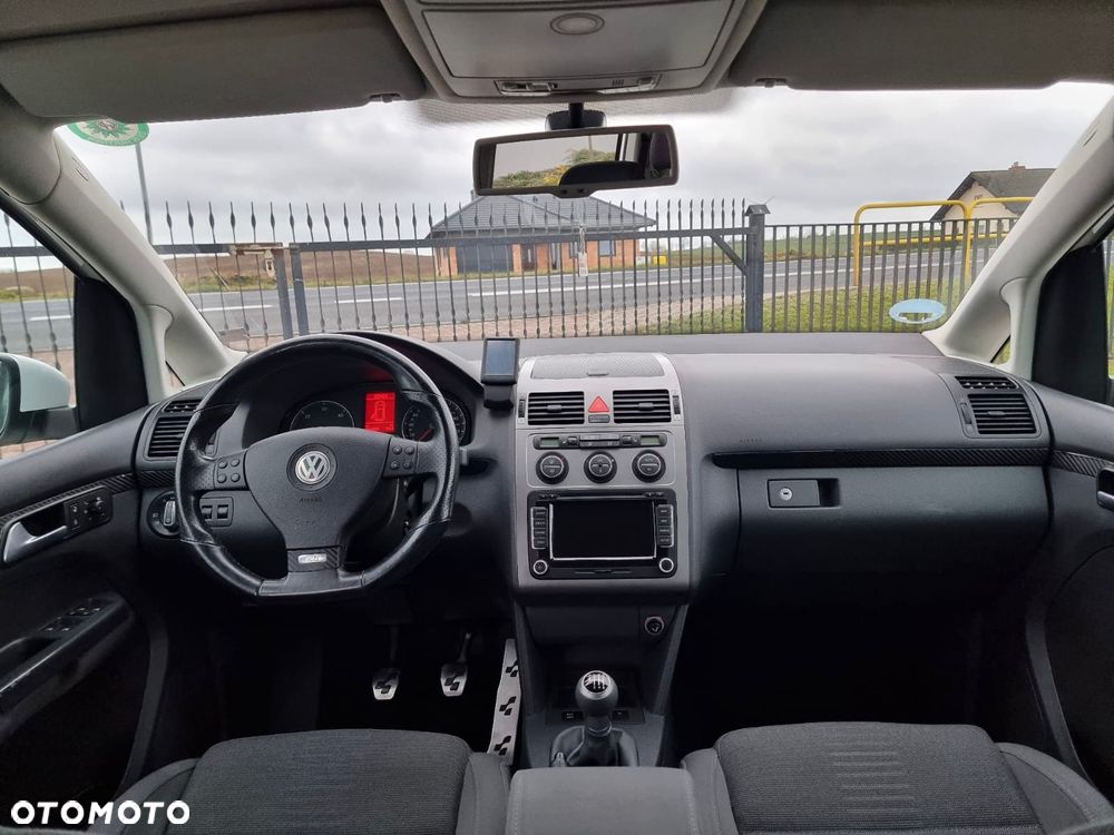 Volkswagen Touran 2.0 TDI DPF R-Line Edition - 14