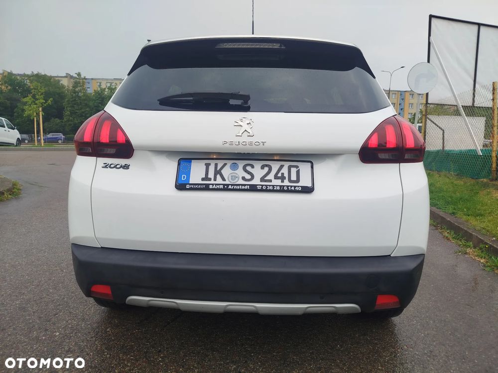 Peugeot 2008 - 25