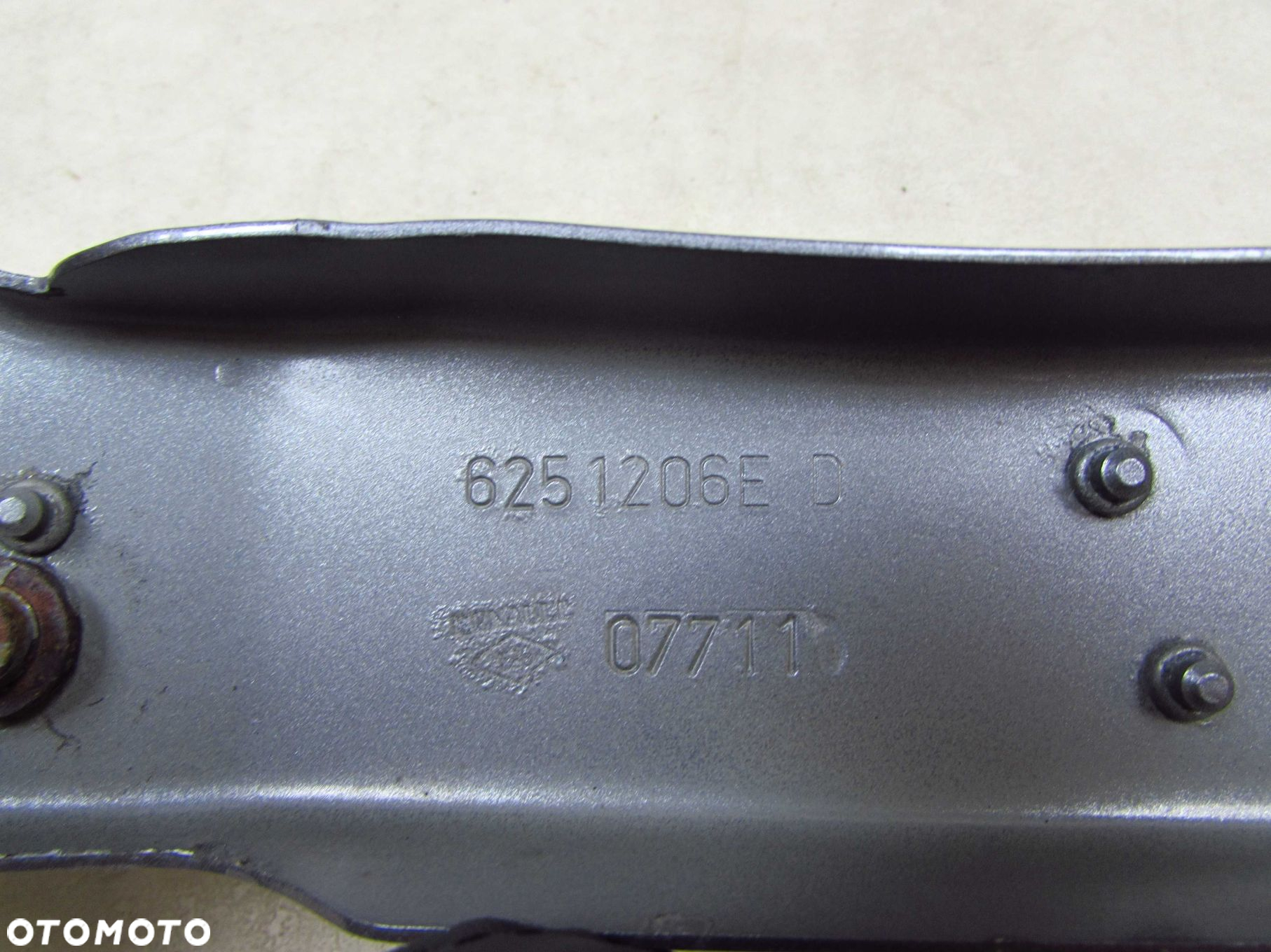 RENAULT MEGANE III 08-13 WSPORNIK MOCOWANIE BLOTNIKA PRAWE 6251206E TEKNG - 4