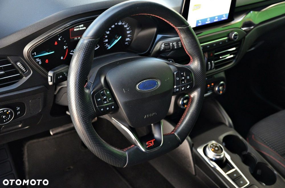 Ford Focus - 28