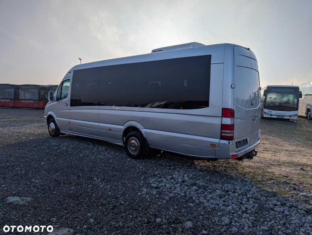 Mercedes-Benz Sprinter 519 - 8
