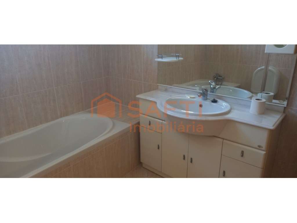 Apartamento T4 de luxo - Grande imagem: 2/13