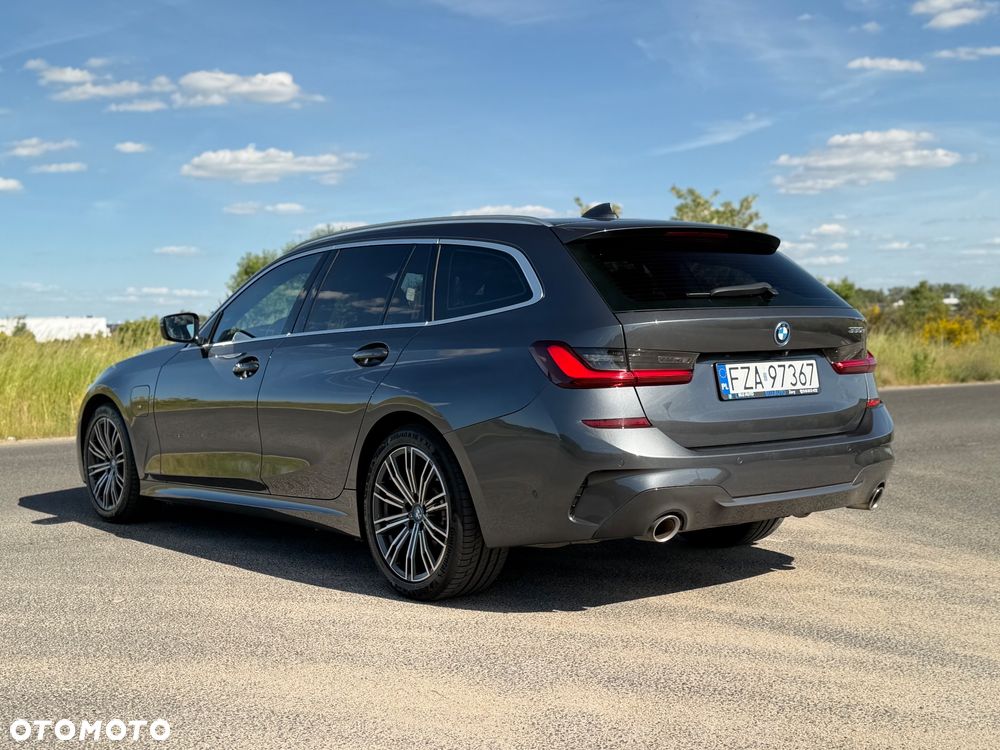 BMW Seria 3 330e M Sport - 20