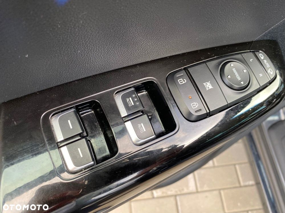 Kia Sportage - 10