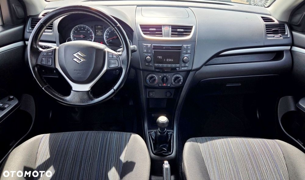 Suzuki Swift 1.2 Club - 32