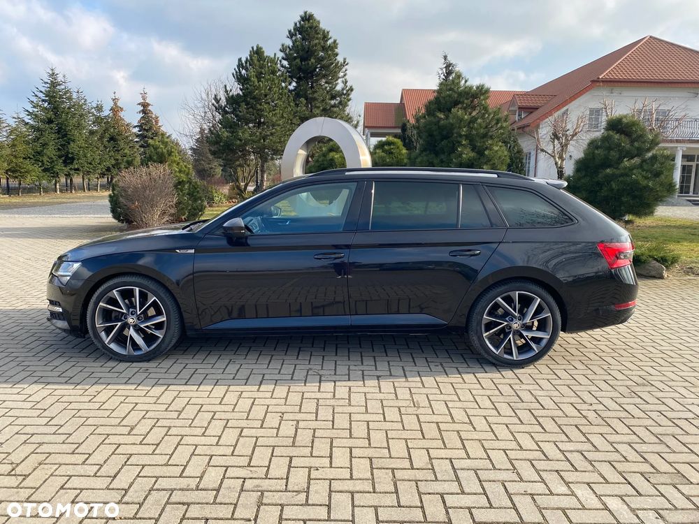 Skoda Superb 2.0 TDI 4x4 Sportline DSG - 2