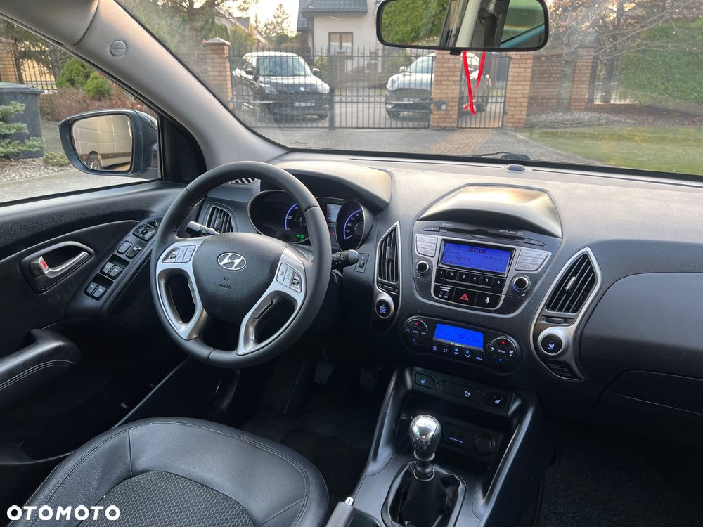 Hyundai ix35 1.7 CRDi 2WD blue Style - 16
