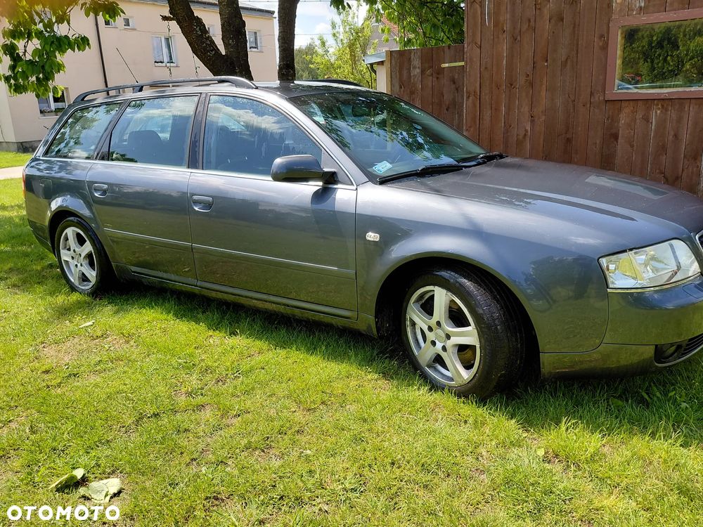 Audi A6 Limousine 2.4 - 16