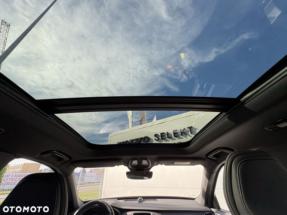 Volvo XC 90 - 23