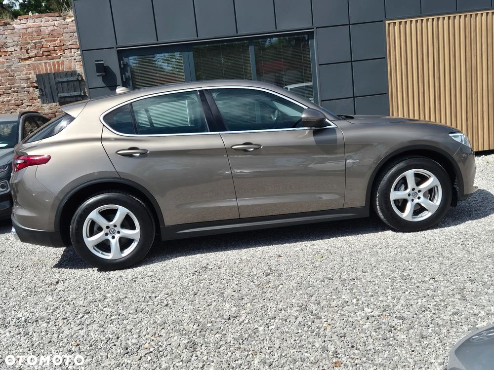Alfa Romeo Stelvio 2.2 16V AT8 Executive - 15
