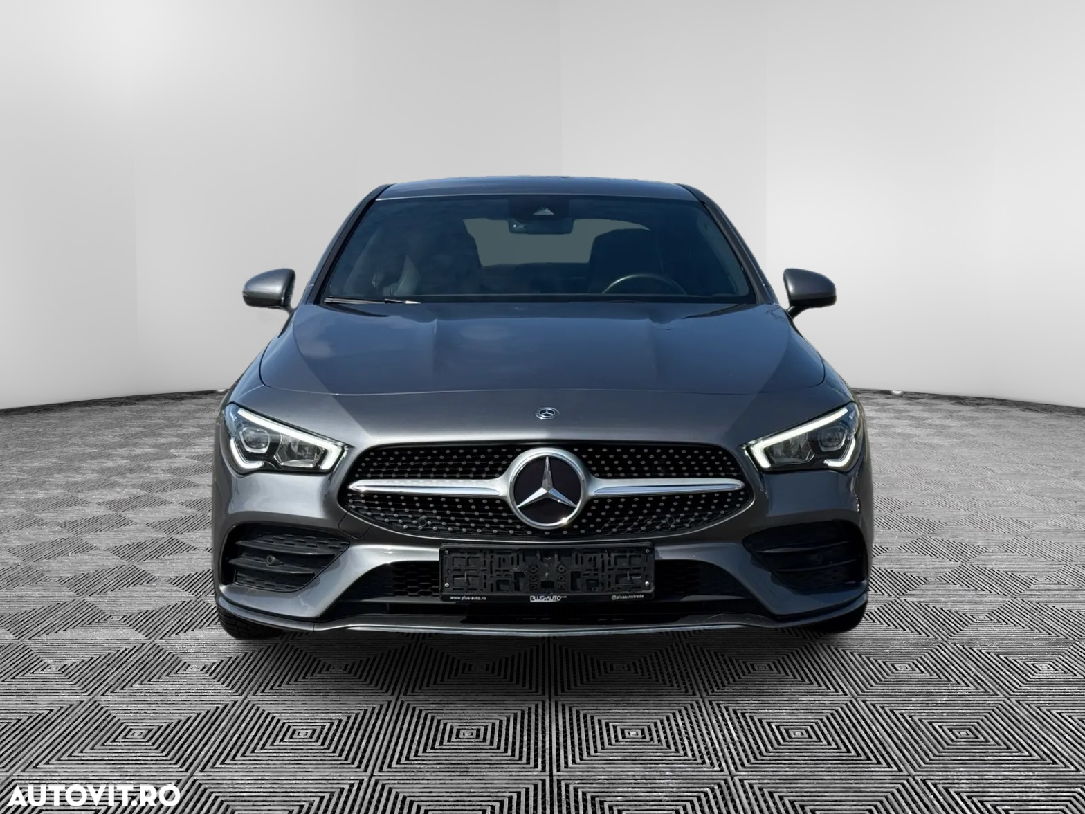Mercedes-Benz CLA 200 4Matic 8G-DCT AMG Line - 2